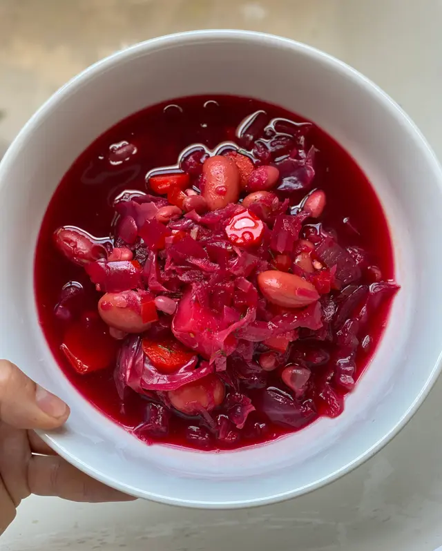 Zikki’s Vegetarian Borscht