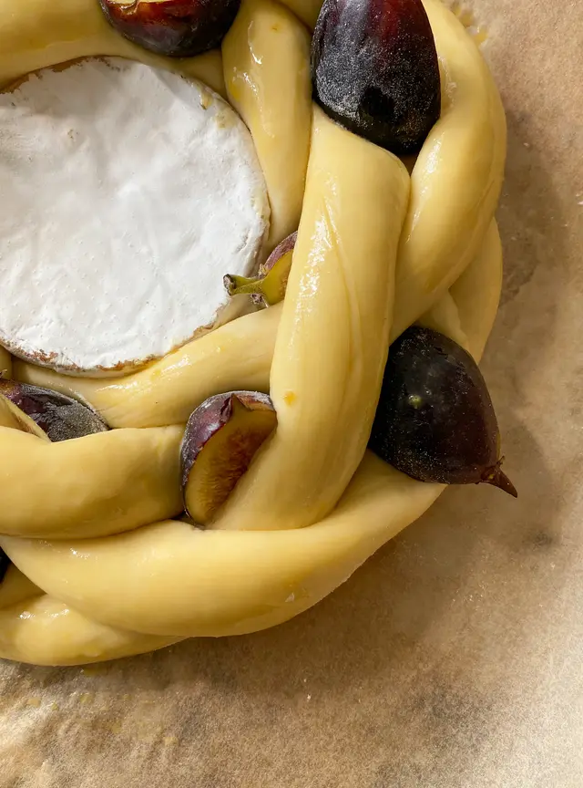 Fig, Brie, Honey Round Challah