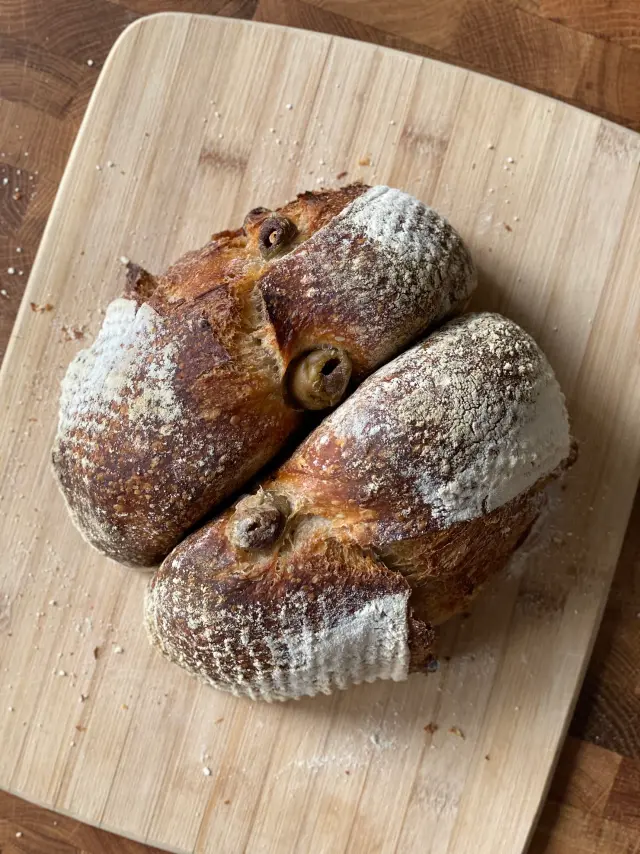 Olive Sourdough