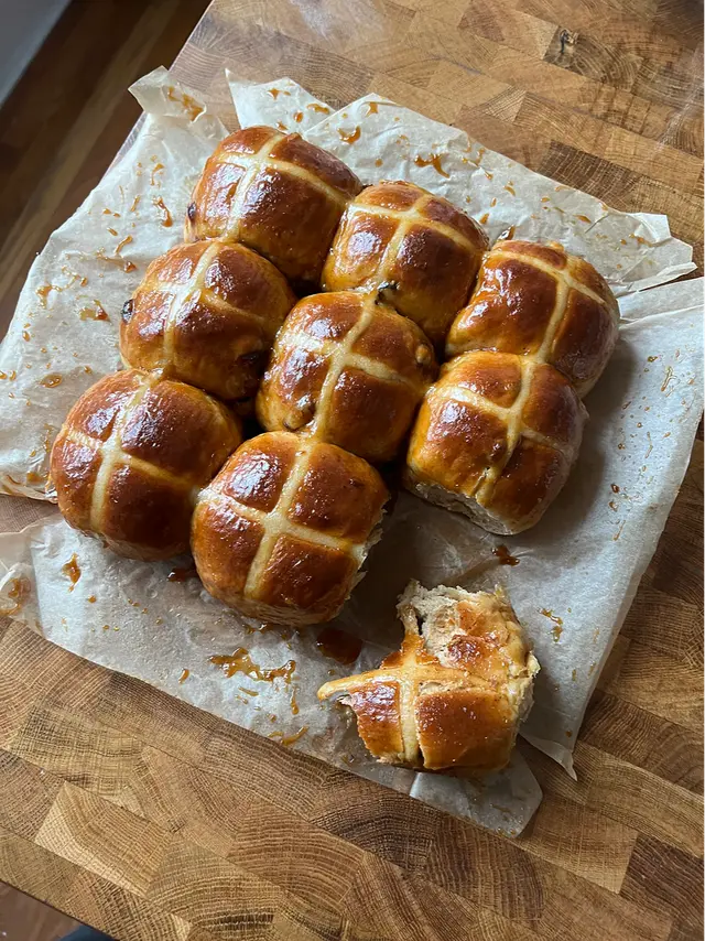 Hot Cross Buns