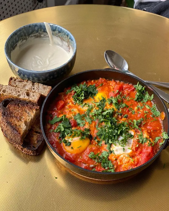 Classic Shakshuka