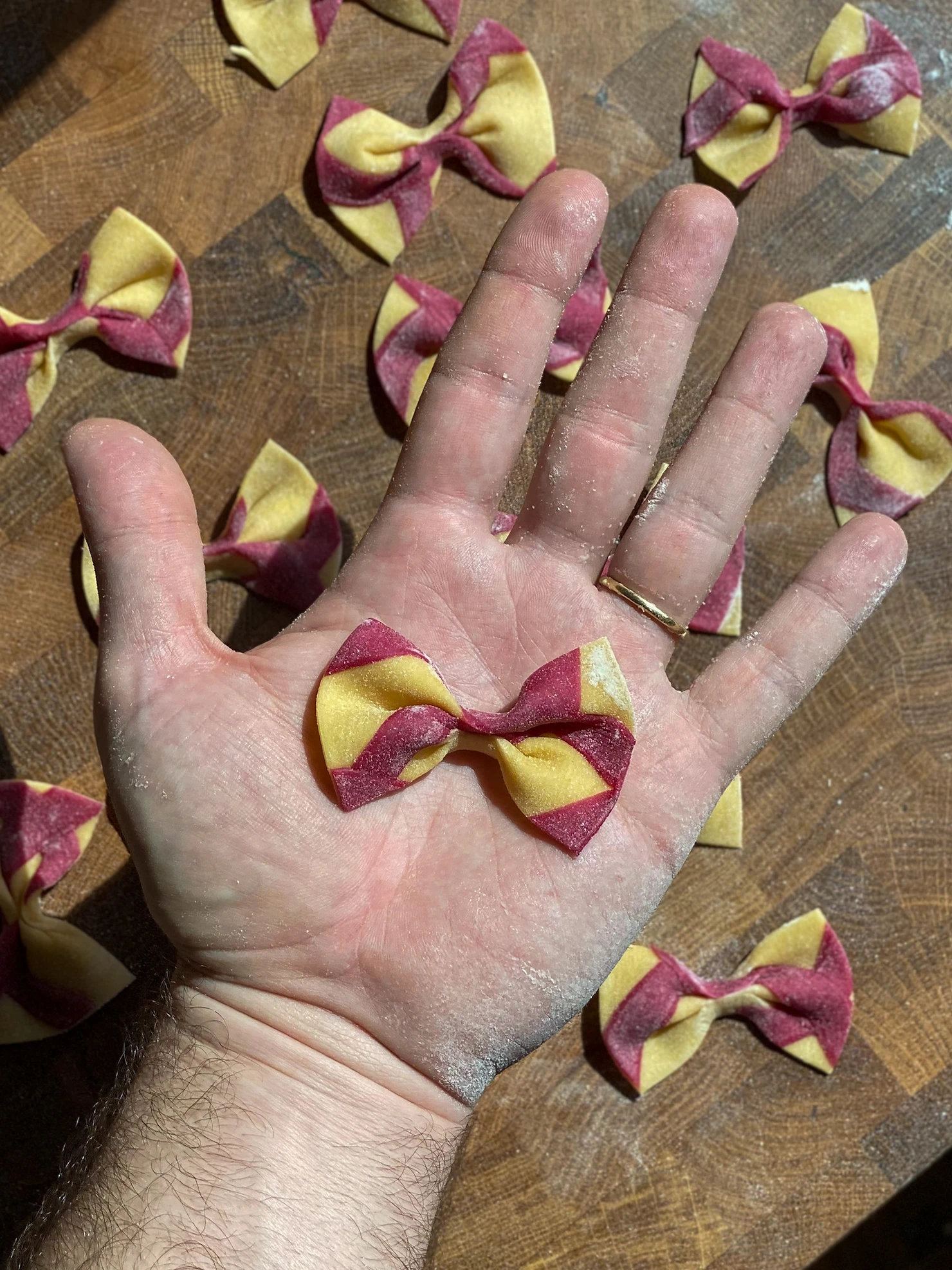 Pasta Farfalle (Bi-Colore)