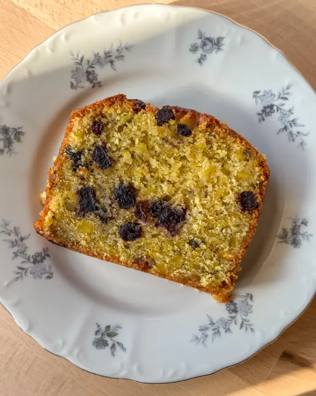Pistachio Blueberry Lemon Cake
