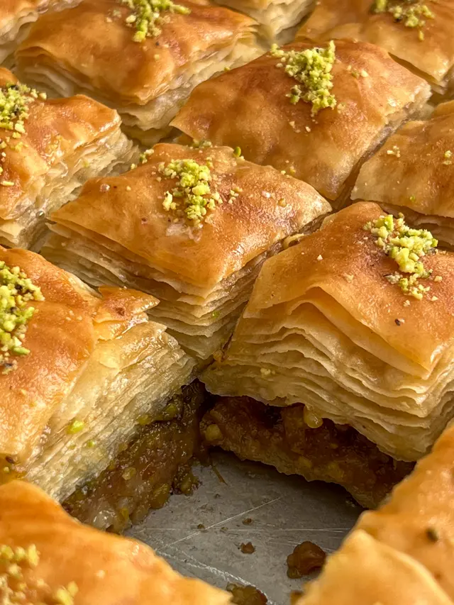 Apple & Honey Baklava