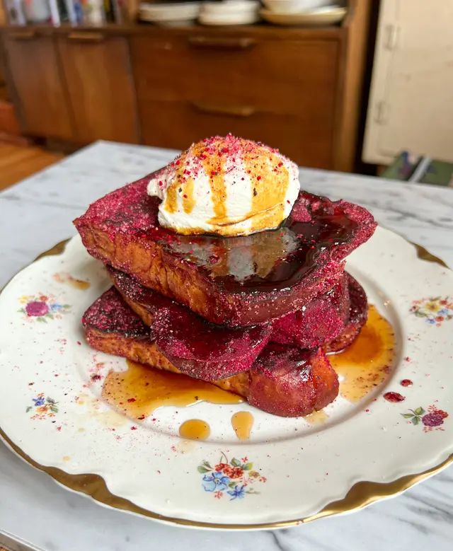 Berry Sugar Coated French Toast