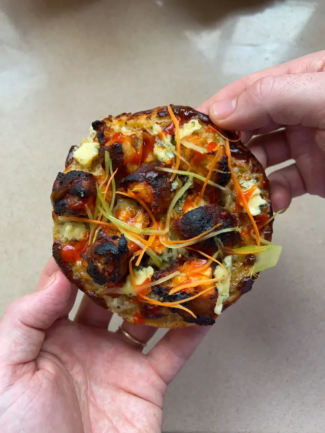 Buffalo Chicken Pita Pizza